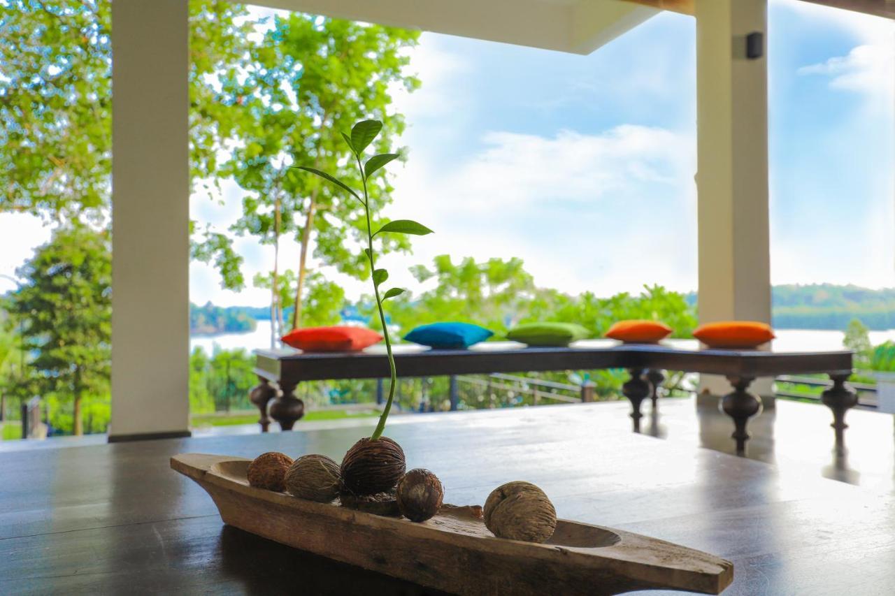 Hotel Kalapuwa *